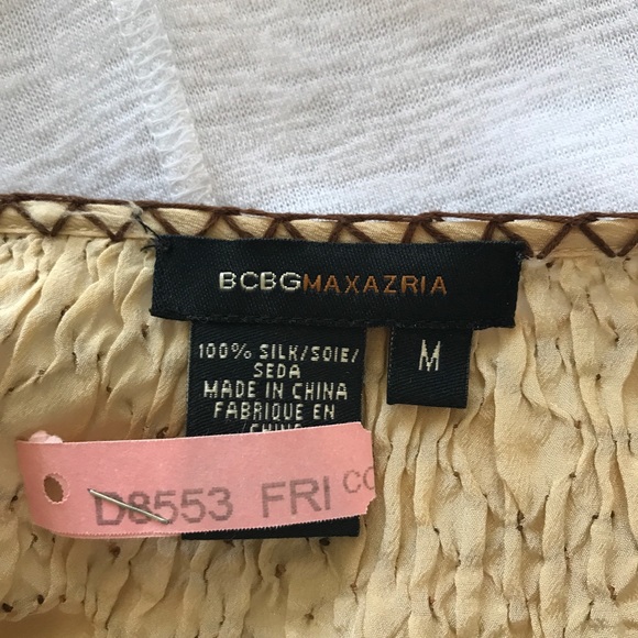Gorgeous BCBG MaxAzria Top- Size M - Picture 8 of 8